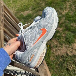 Nike Air Arrival Running Sneakers Gray Orange Size 9 vintage y2k 3142